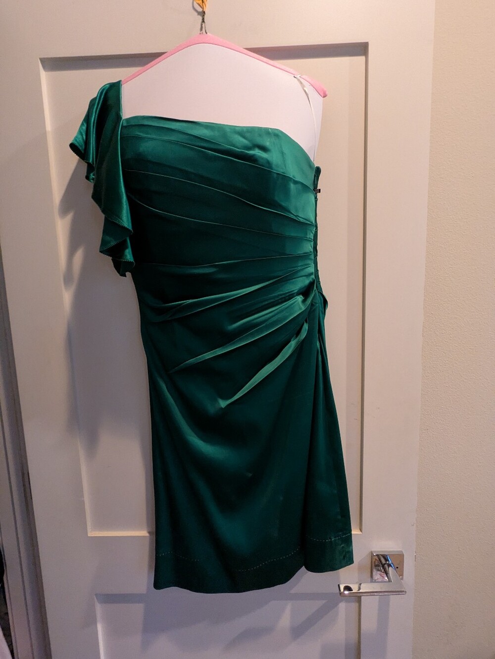 Phoebe Couture Emerald Green One Shoulder Ruched Cocktail Dress Size 8